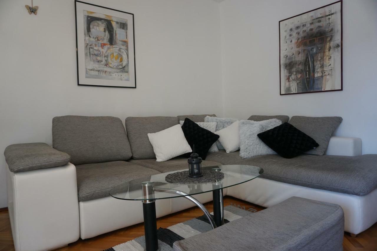 Deluxe Apartman Pervan Split Exterior foto